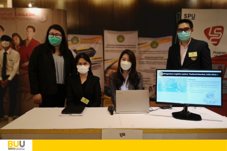 4-สาขาการจัดการโลจิสติกส์ฯ ออกบูธ