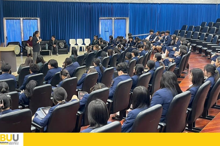 คณะอัญมณี ต้อนรับ คณะครู,บุคลากร และนักเรียน โรงเรียนกาฬสินธุ์พิทยาสรรพ์