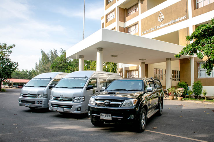 ขอเชิญนิสิตตอบแบบประเมินการใช้งาน รถตู้มหาวิทยาลัย